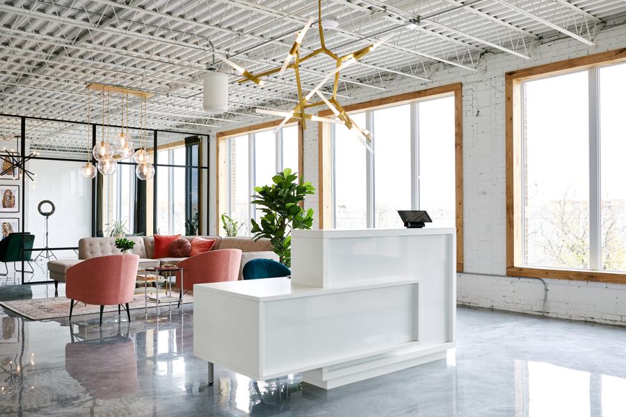 Max Gourgues Salon