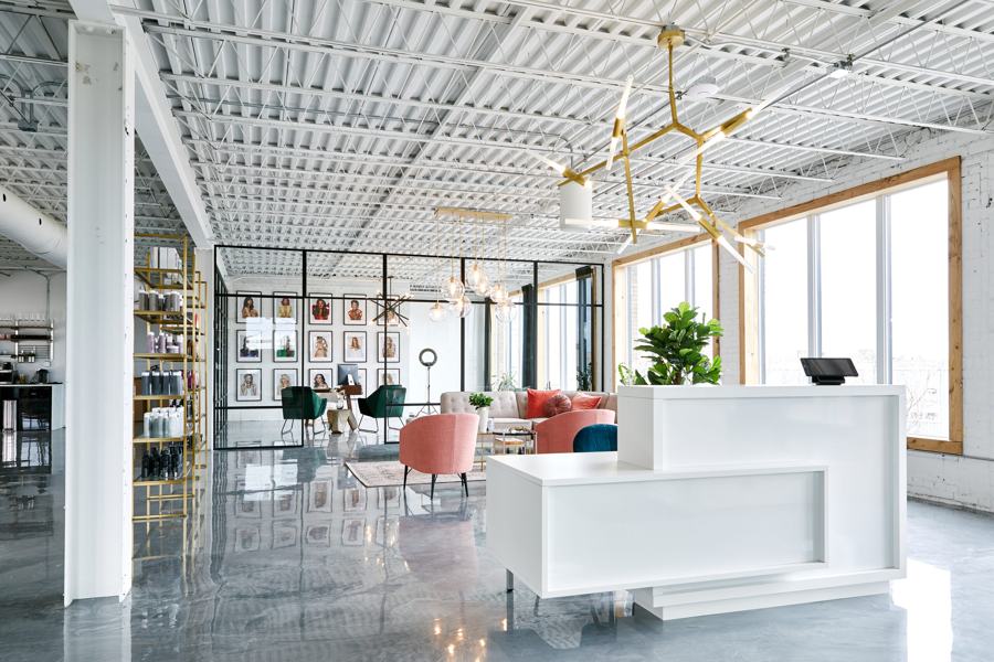 Max Gourgues Salon